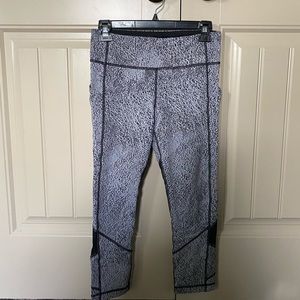 Lululemon cropped leggings